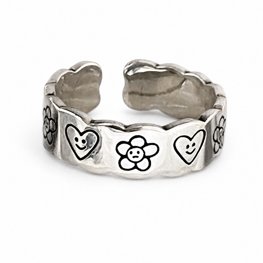 Little Joys™ — The Happy Hearts Ring